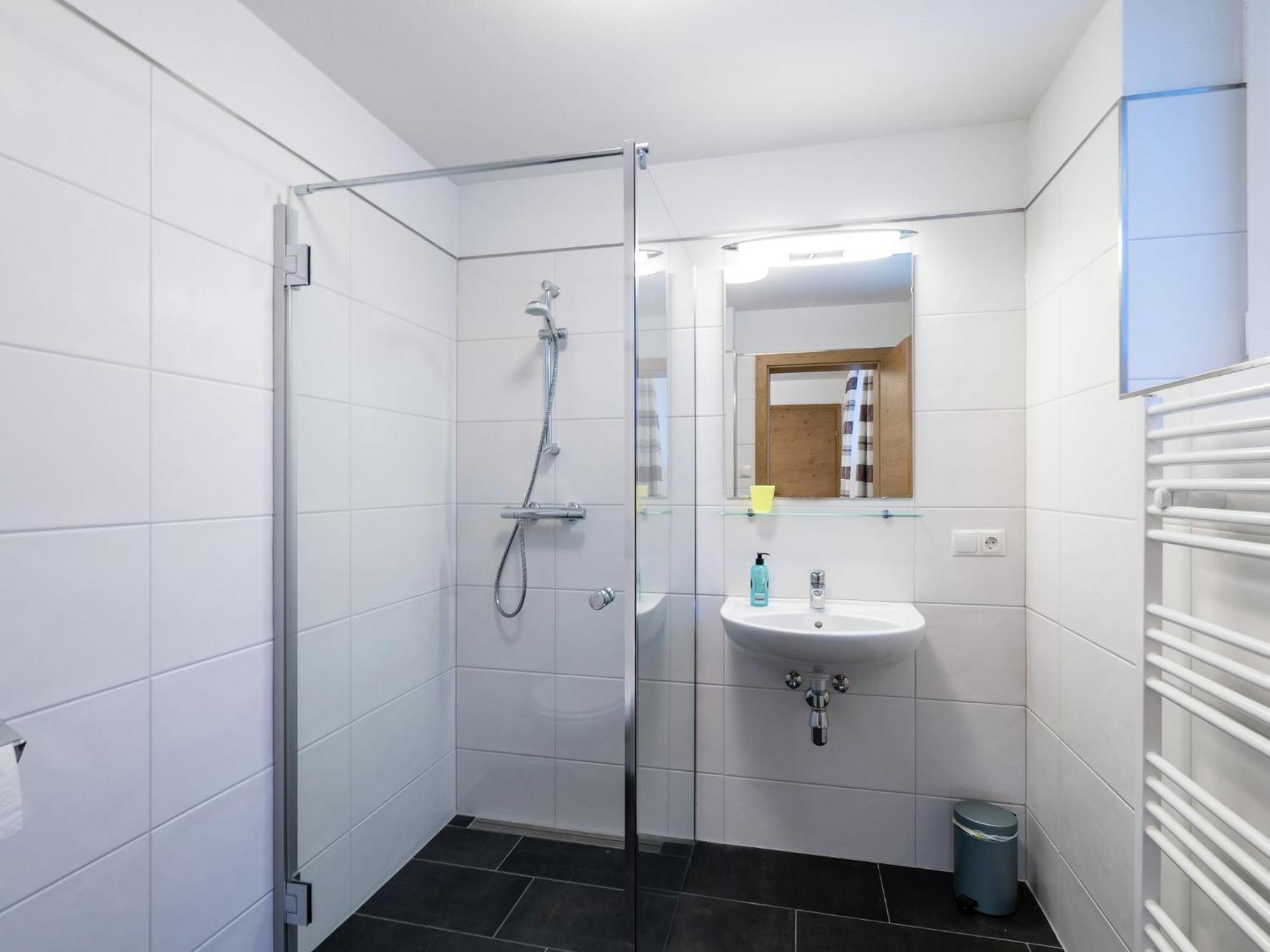 Modern Holiday Home In Leogang With Private Sauna Zewnętrze zdjęcie