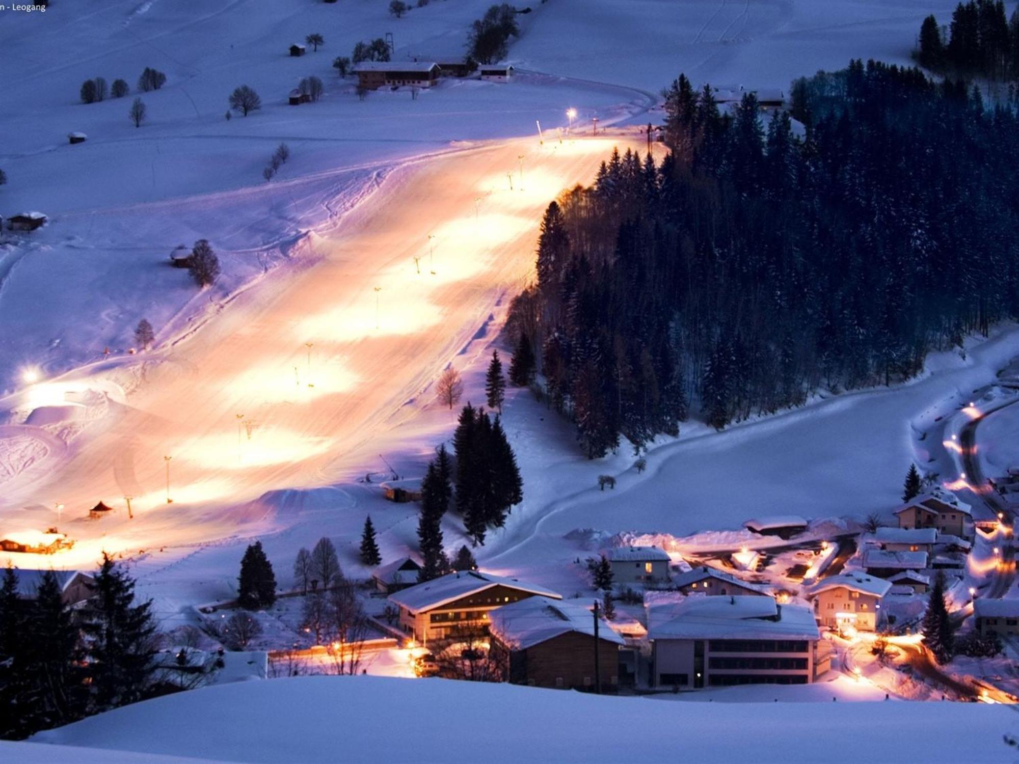 Modern Holiday Home In Leogang With Private Sauna Zewnętrze zdjęcie